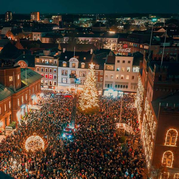 Juletræstænding 2023