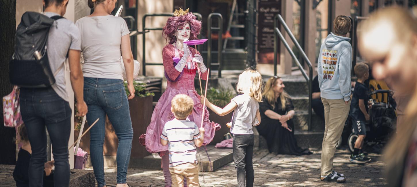 Jonglerende fe i Vintapperstræde
