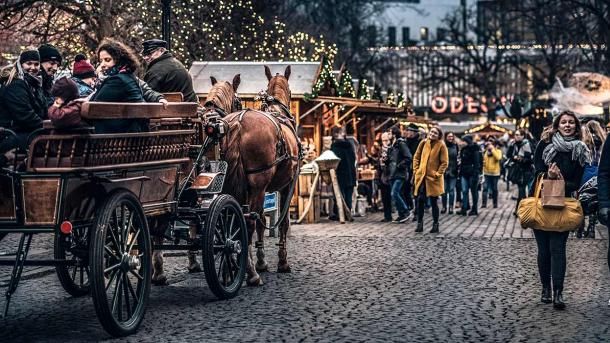 Hestevogn på julemarkedet