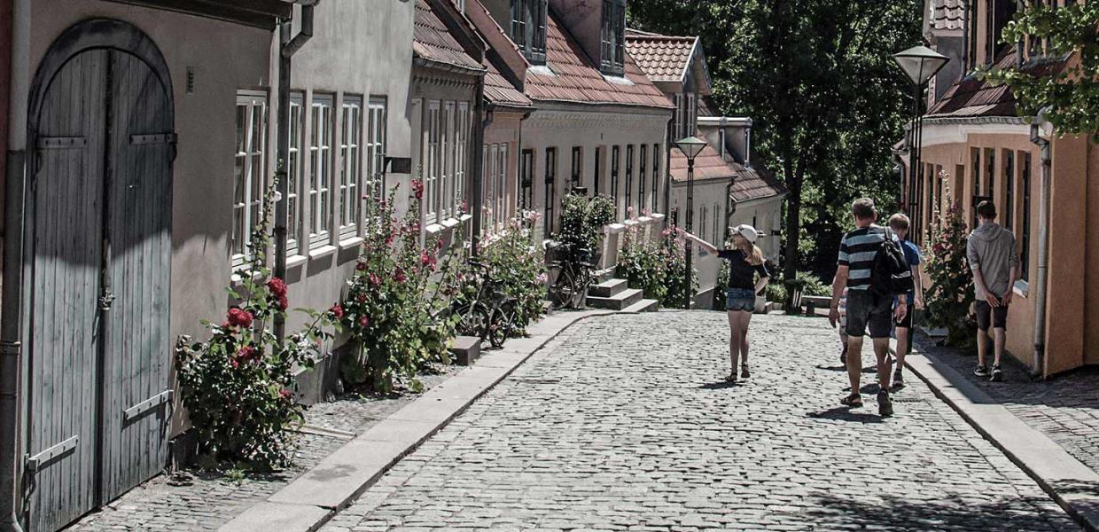 Familie i Paaskestræde