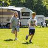 To børn på DCU Campingpladsen i Odense