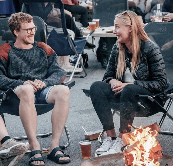 Bålfad uden for Storms Pakhus