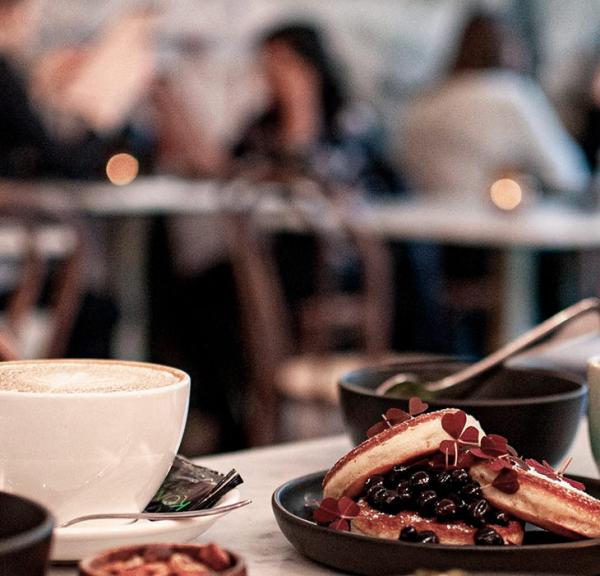 Brunch på café