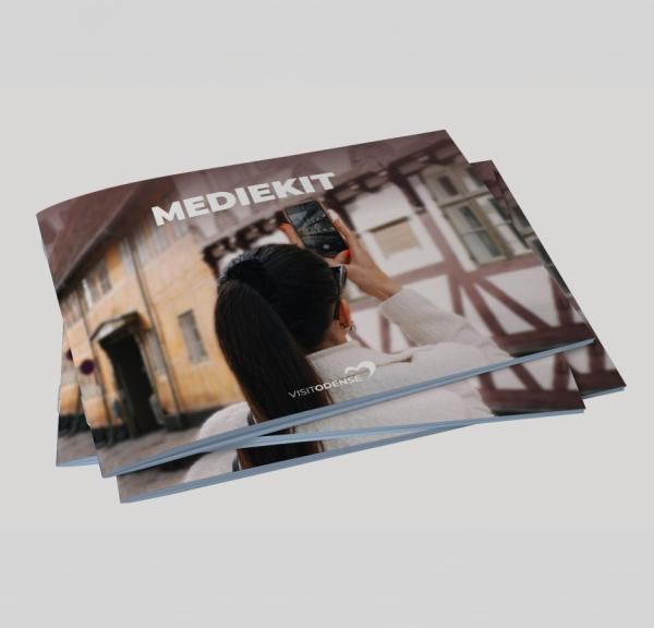 Medie kit forside