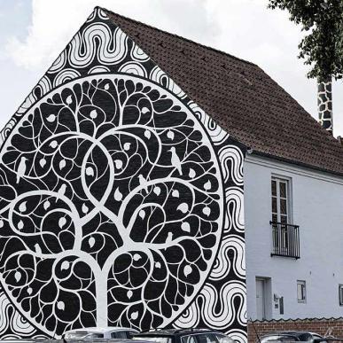 Byens Træ gavlmaleri i Christiansgade