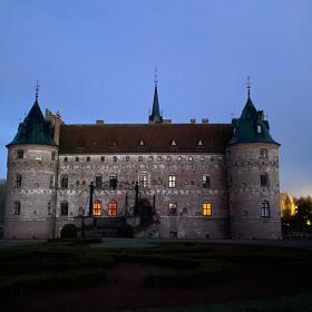 Vinterbillede af Egeskov Slot