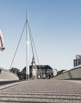 Cyklist på Byens Bro