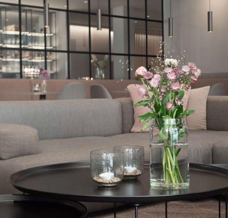 Odeon Lounge sofa m blomster