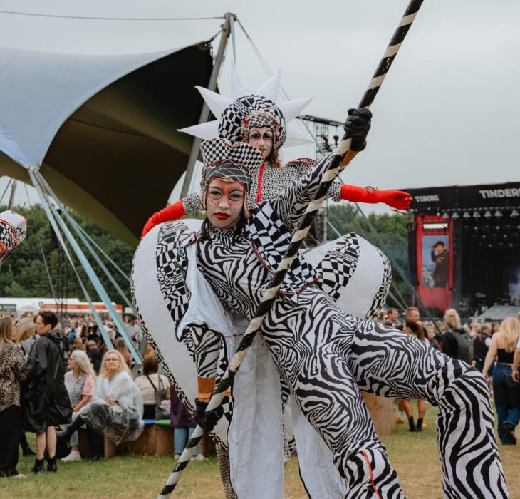 Tinderbox 2025 akrobater